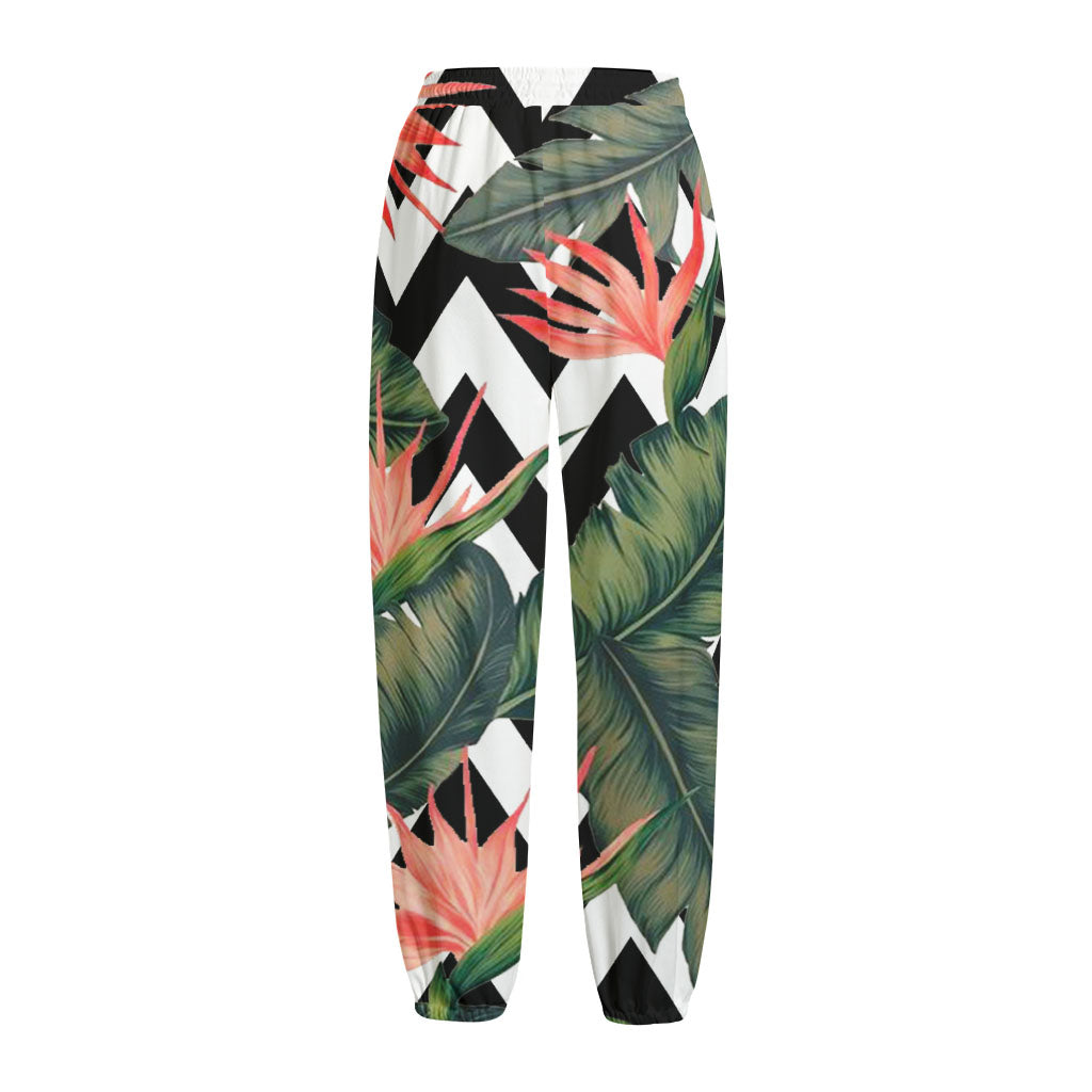 Zig Zag Tropical Pattern Print Fleece Lined Knit Pants Zig Zag Tropical Pattern Print Fleece Lined Knit Pants
